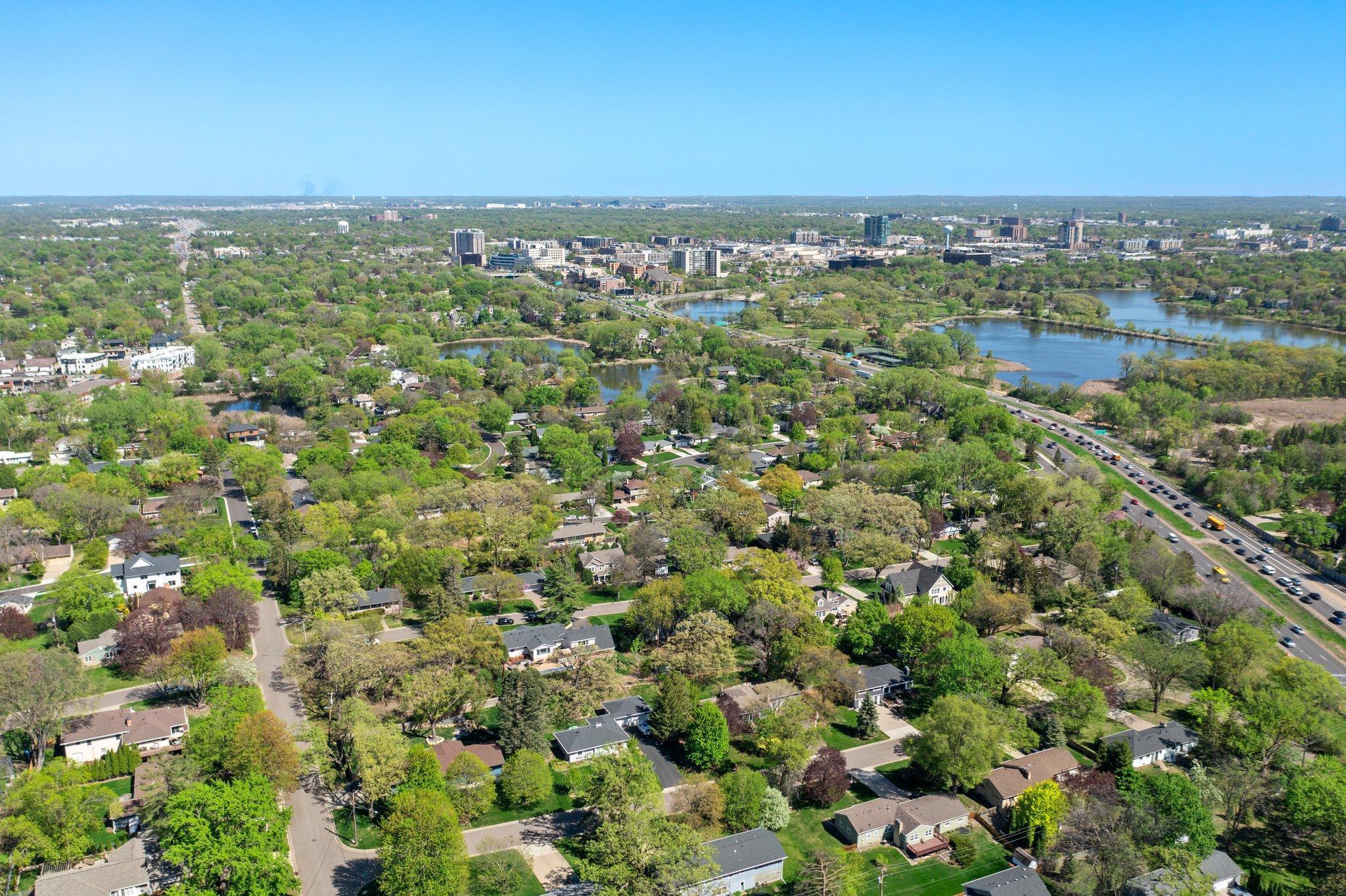 6200 Virginia Avenue, Edina, Minnesota image 37