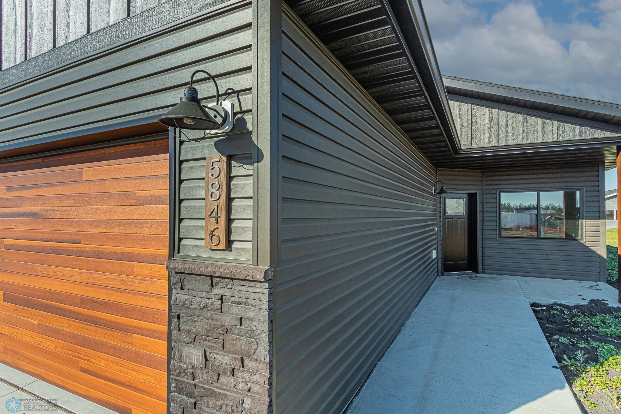 5846 James Drive, West Fargo, North Dakota image 2