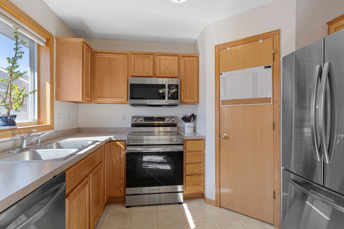 413 Tanager Path, Mankato, Minnesota image 14