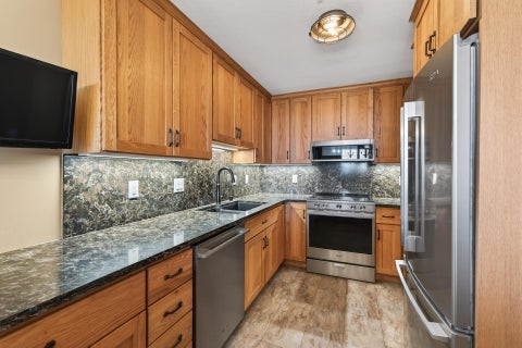 Condo For Sale - 168 6th Street<br/> Saint Paul, MN 55101