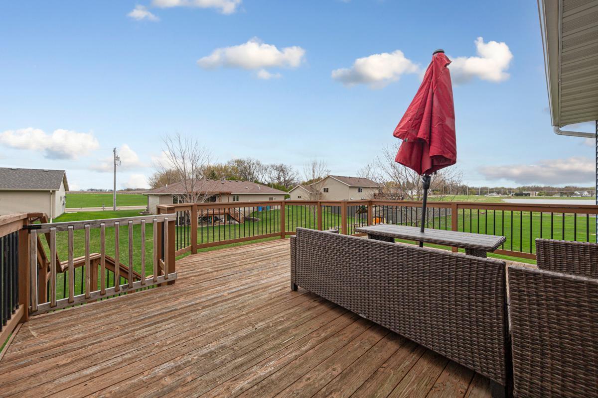 375 Hickory Lane, Owatonna, Minnesota image 12