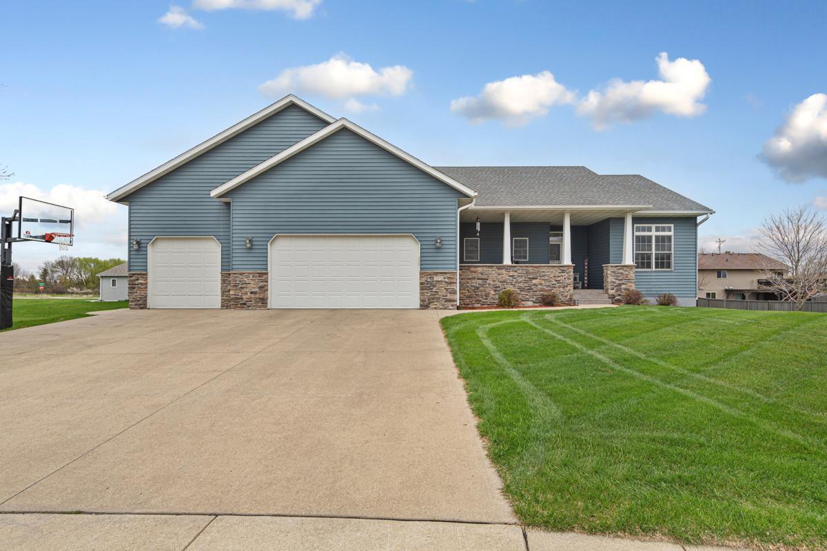 375 Hickory Lane, Owatonna, Minnesota image 1
