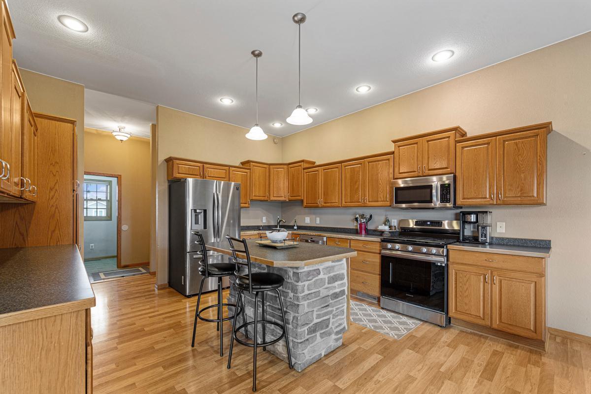375 Hickory Lane, Owatonna, Minnesota image 13