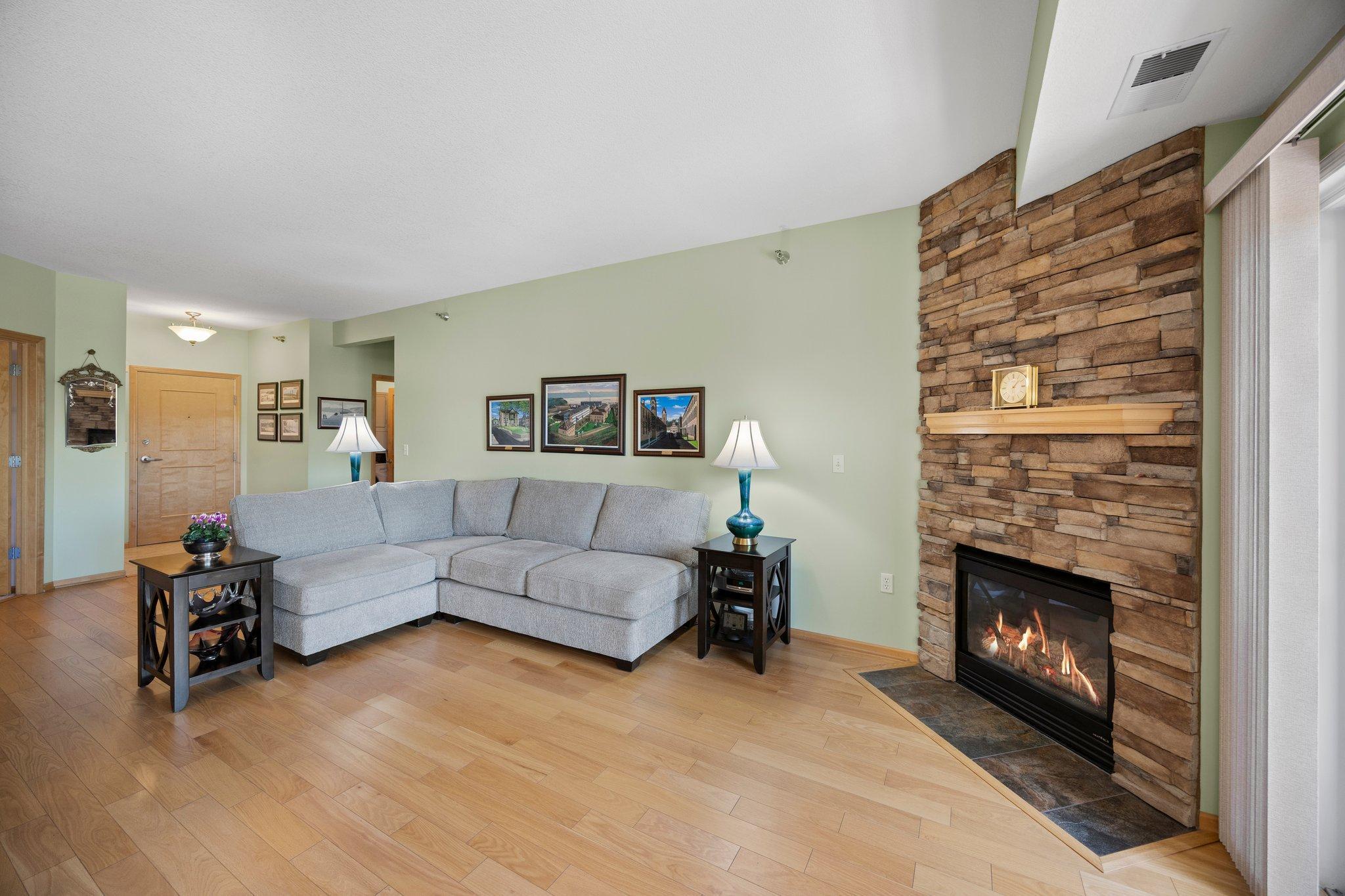 630 Main Street #202, Stillwater, Minnesota image 8