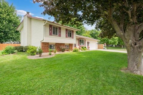 Homes For Sale - 507 3rd Street<br/> Kasson, MN 55944