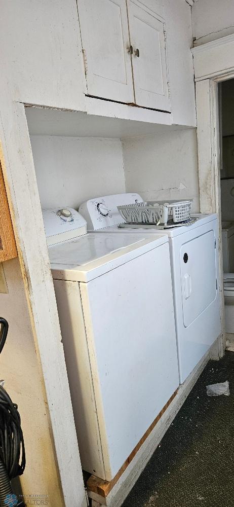 Moorhead, Minnesota 56560, United States, 5 Bedrooms Bedrooms, ,3 BathroomsBathrooms,Residential,Pending,18025