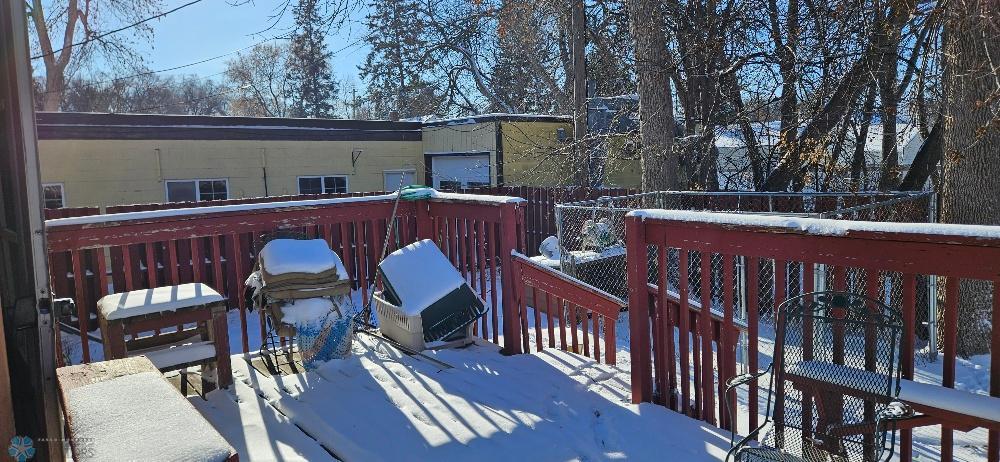 Moorhead, Minnesota 56560, United States, 5 Bedrooms Bedrooms, ,3 BathroomsBathrooms,Residential,Pending,18025