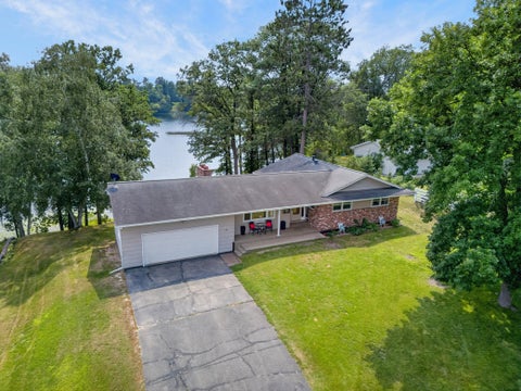 Homes For Sale - 512 Hale Lake Lane<br/> Itasca County, Grand Rapids, MN 55744