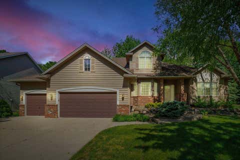 Homes For Sale - 17142 Jonquil Avenue<br/> Dakota County, Lakeville, MN 55044