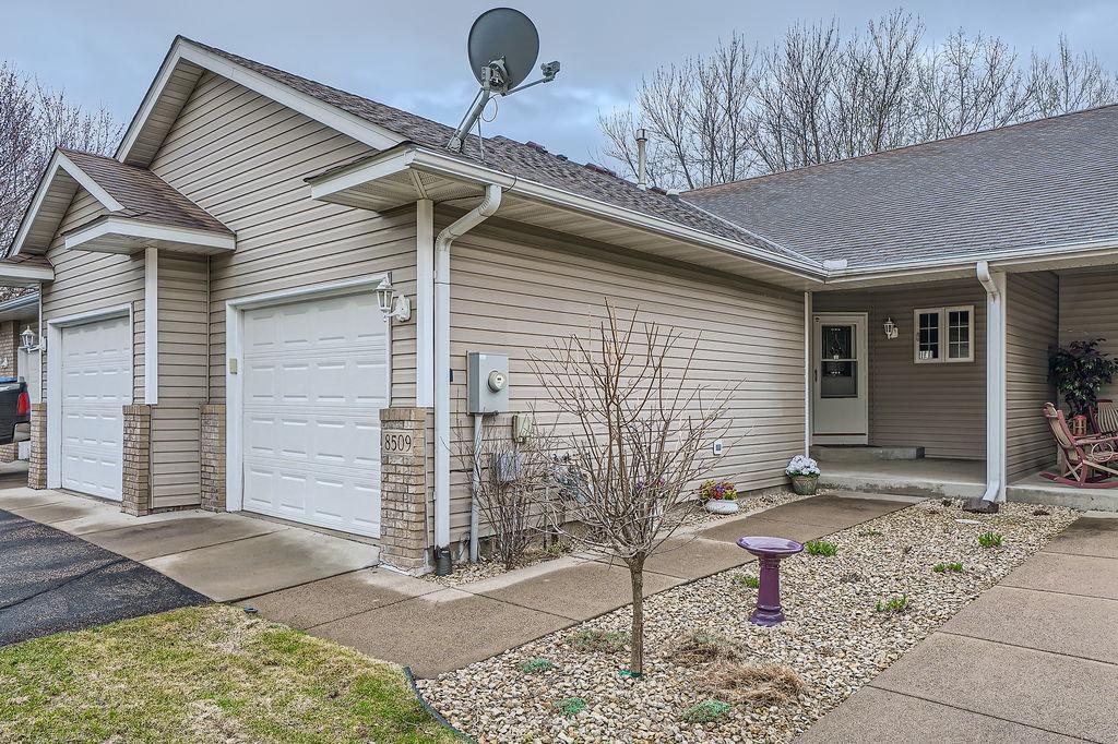 8509 124th Lane, Champlin, Minnesota image 34