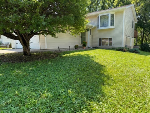 Homes For Sale - 3814 Strathmore Lane<br/> Olmsted County, Rochester, MN 55904