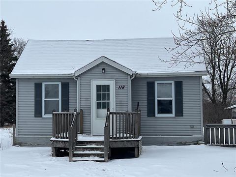Homes For Sale - 118 1st Street<br/> Mentor, MN 56736