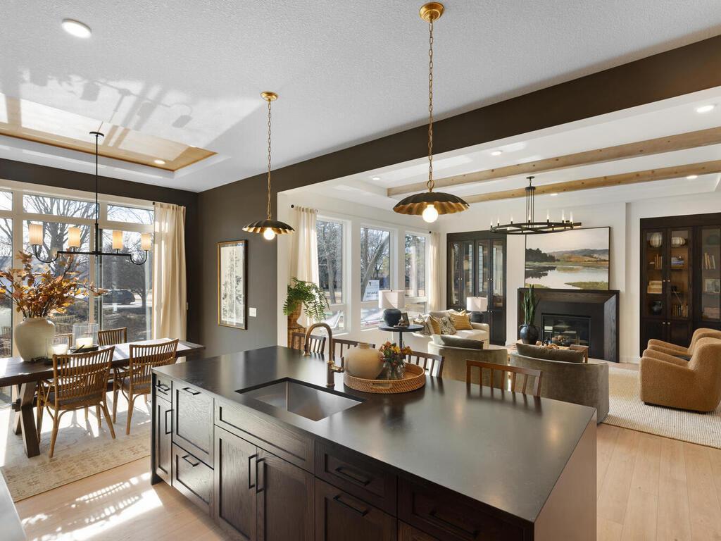 16700 S Manor Road, Eden Prairie, Minnesota image 4