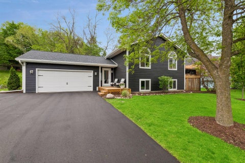 Homes For Sale - 125 Wildhurst Road<br/> Waconia, MN 55387