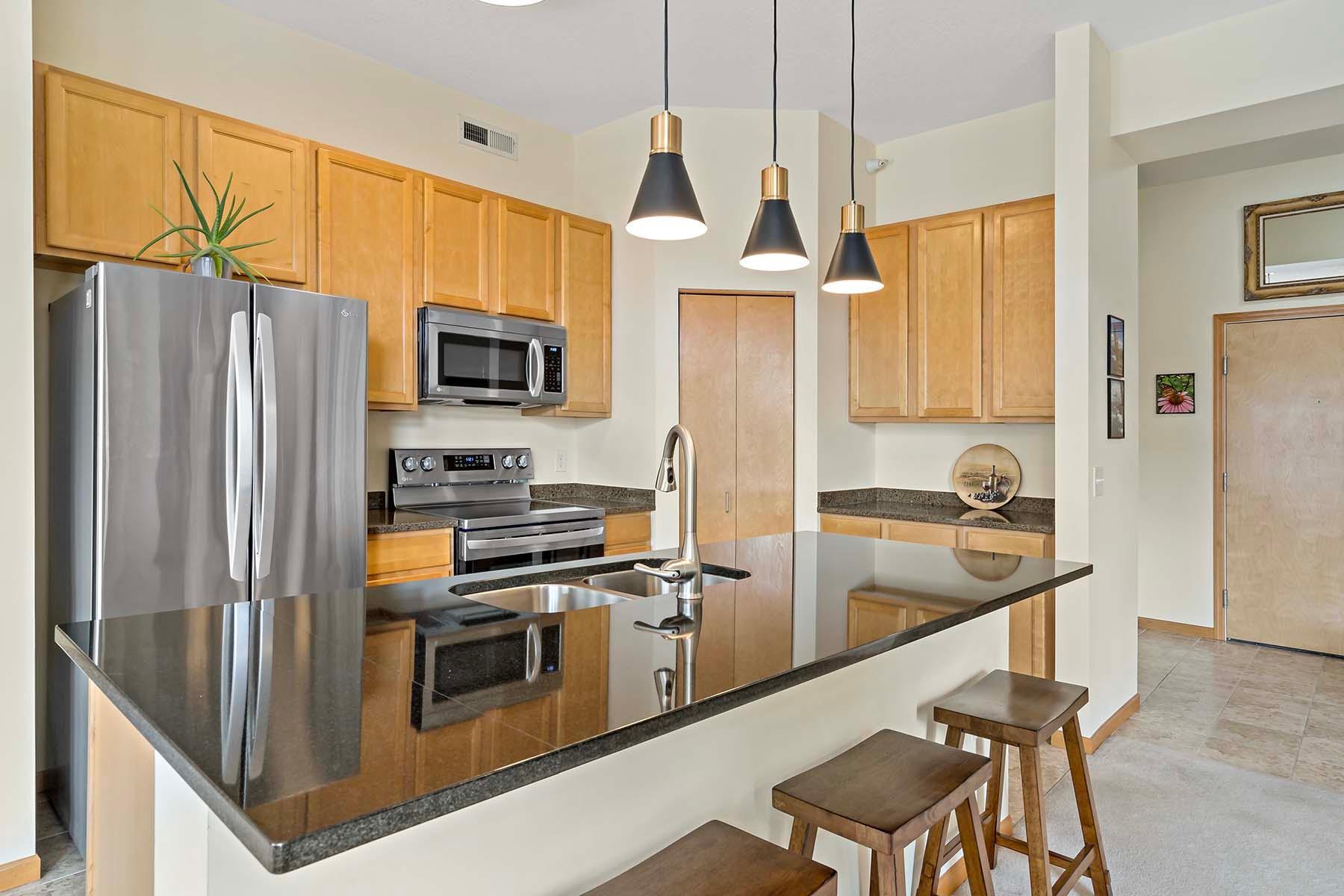 2540 38th Avenue #401, Minneapolis, Minnesota image 4
