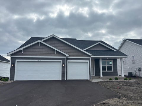 Homes For Sale - 15128 Sycamore Street<br/> Andover, MN 55304