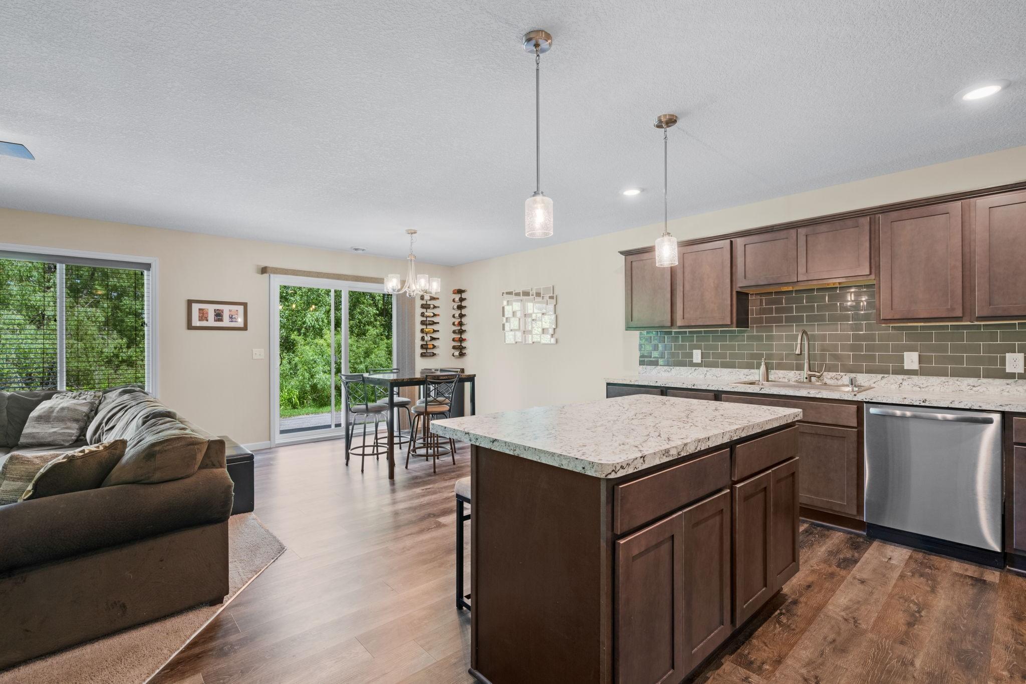 1269 Prairie View Trail, Farmington, Minnesota image 3