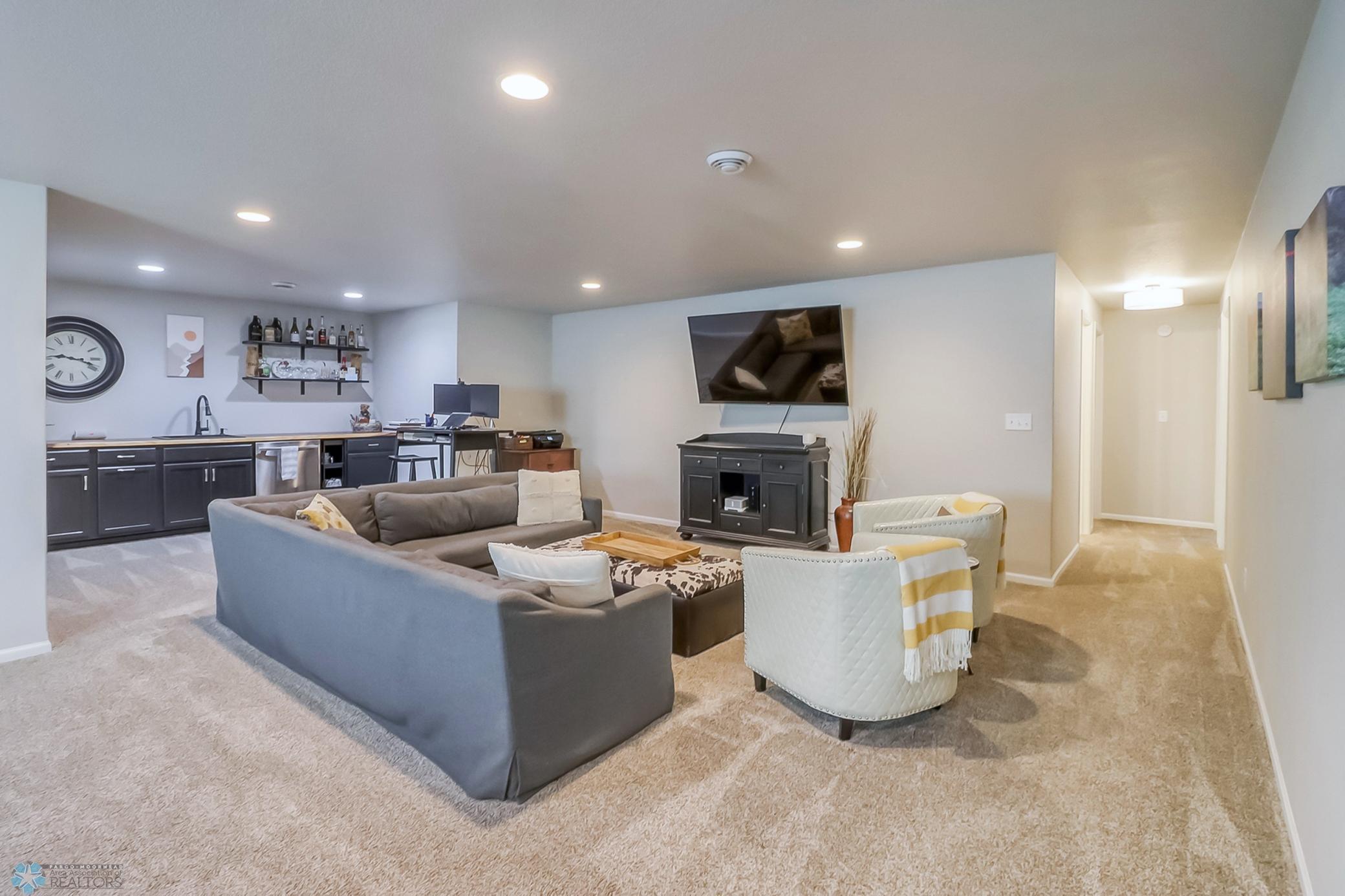 2778 Golden Valley Parkway, Fargo, North Dakota image 29