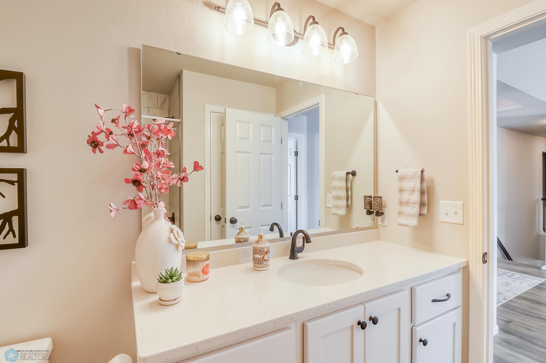2778 Golden Valley Parkway, Fargo, North Dakota image 22
