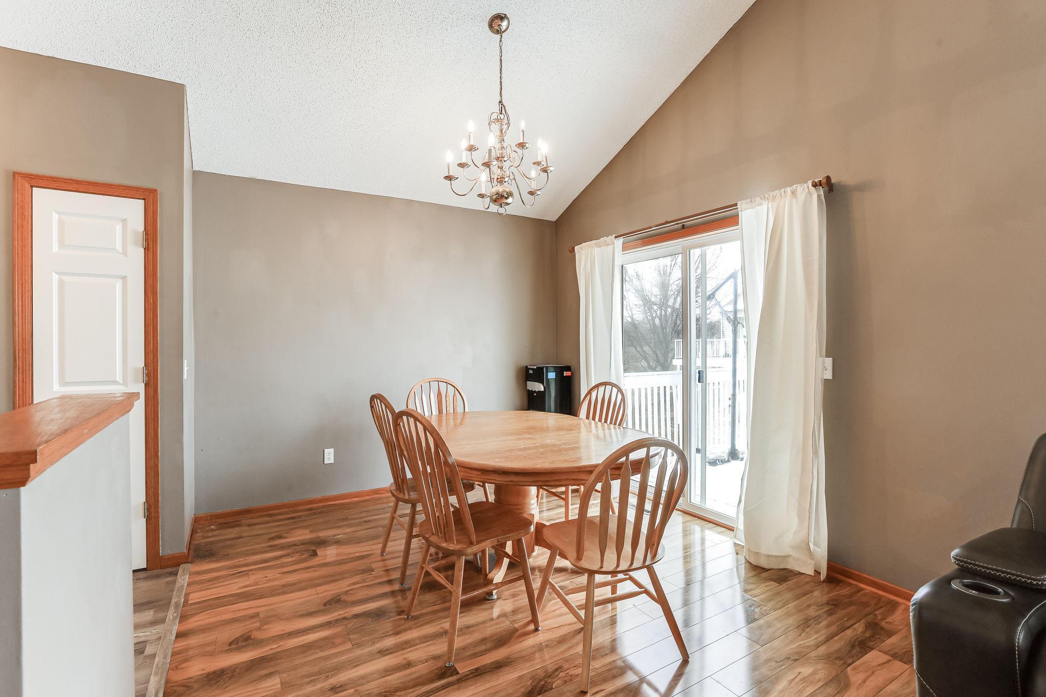 1540 Yorkshire Lane, Shakopee, Minnesota image 7