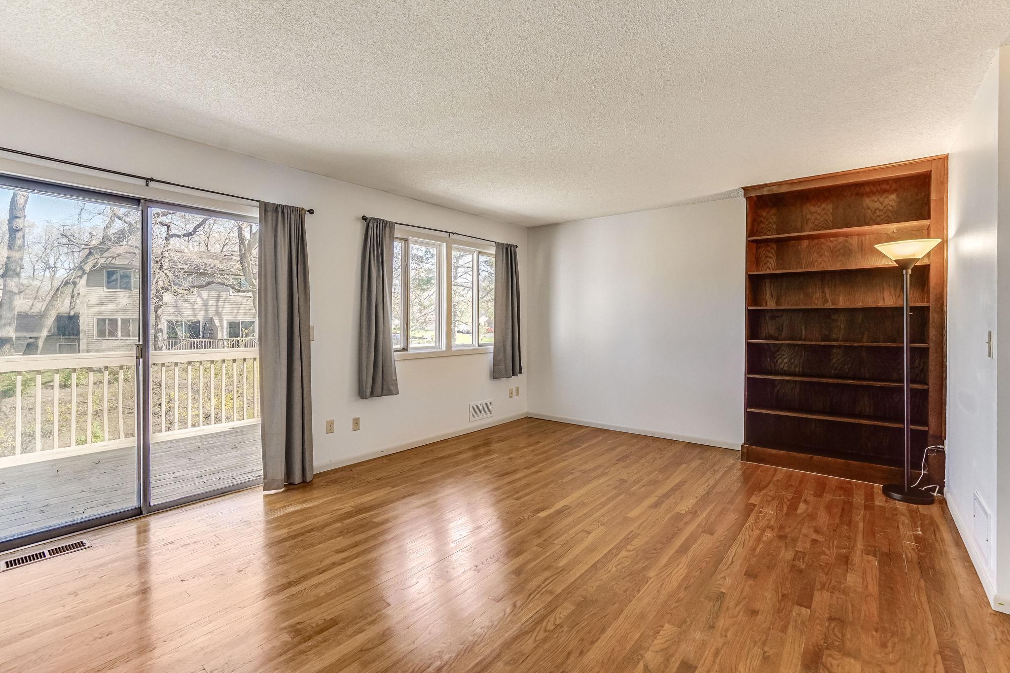 12186 Drake Street, Coon Rapids, Minnesota image 7
