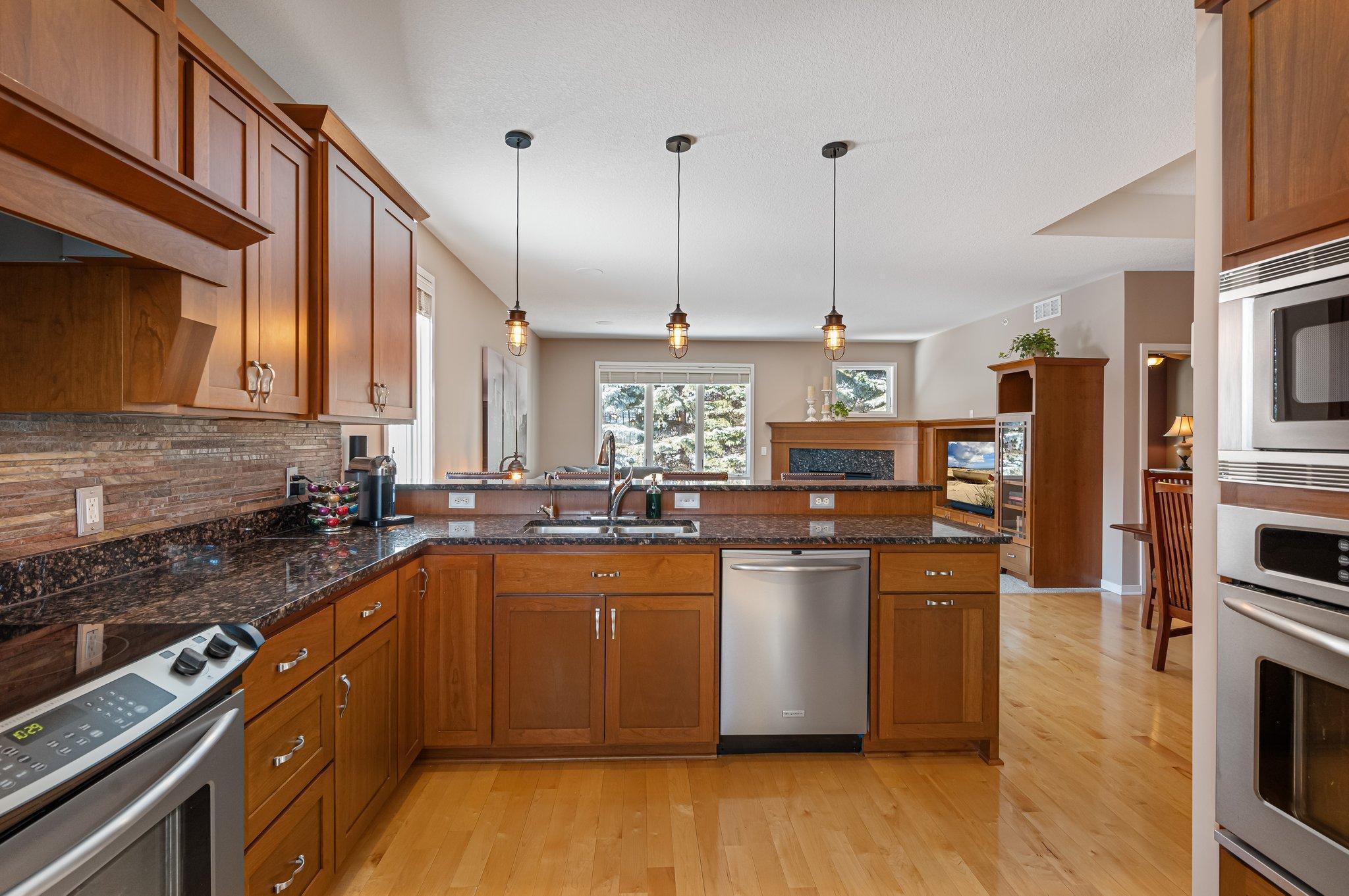 17365 Hanson Court, Eden Prairie, Minnesota image 7