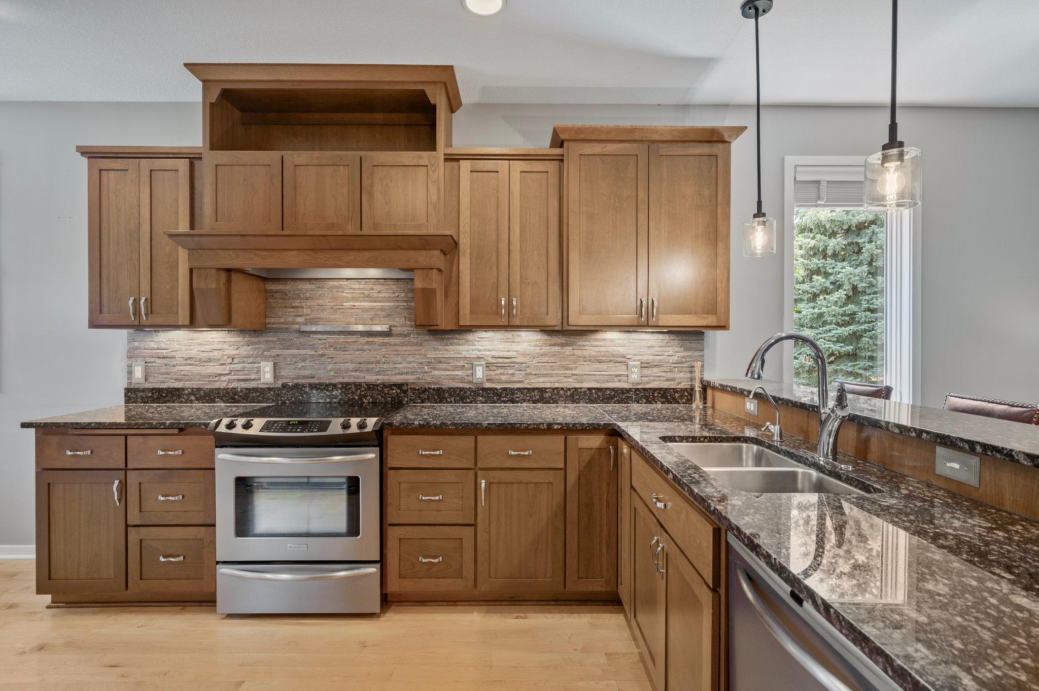 17365 Hanson Court, Eden Prairie, Minnesota image 6