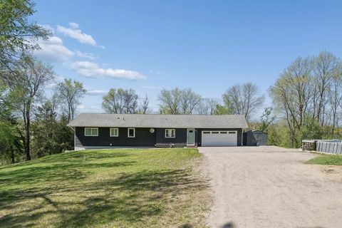 Homes For Sale - 10777 Quinn Avenue<br/> South Haven, MN 55382