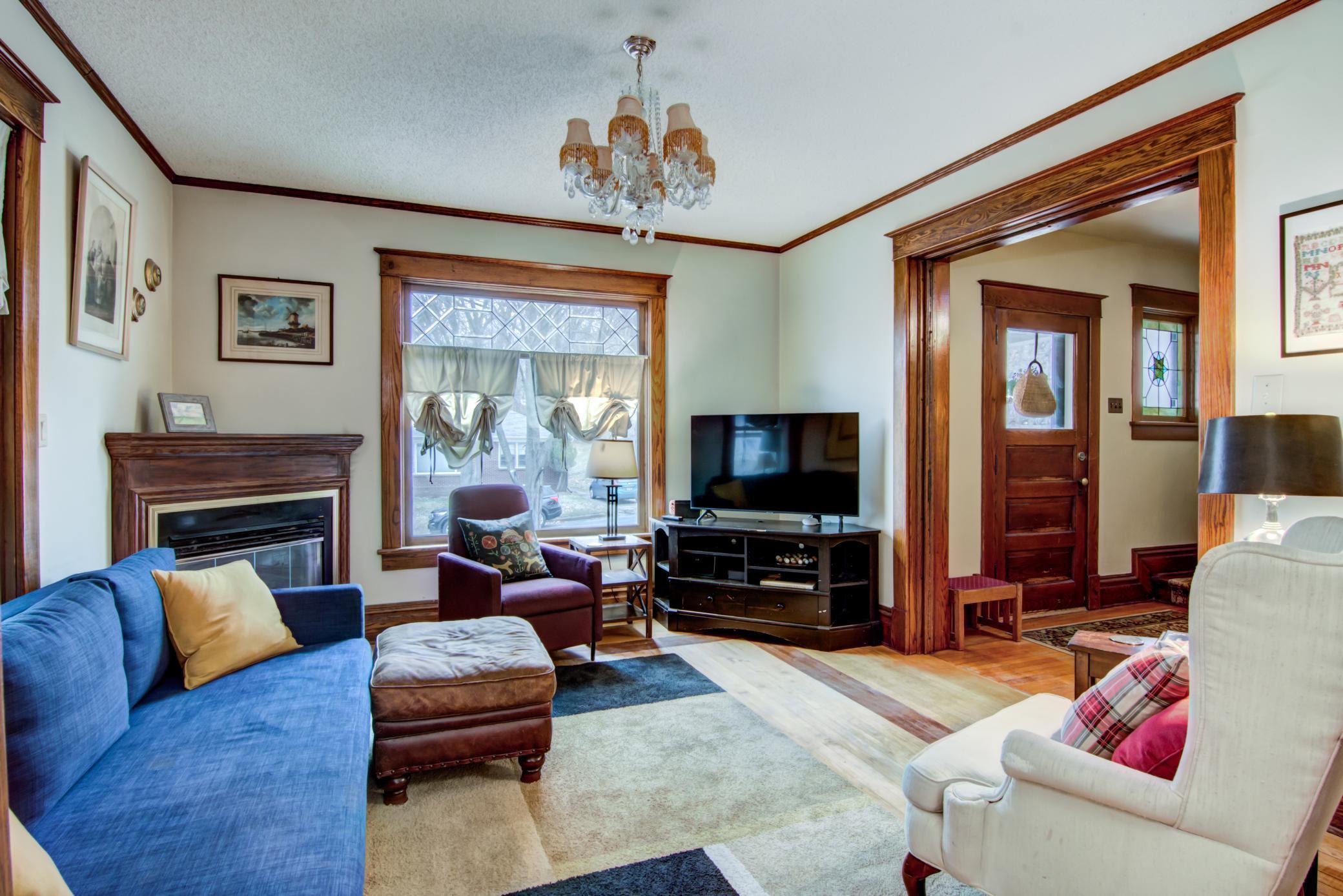 1120 11th Avenue, Menomonie, Wisconsin image 6