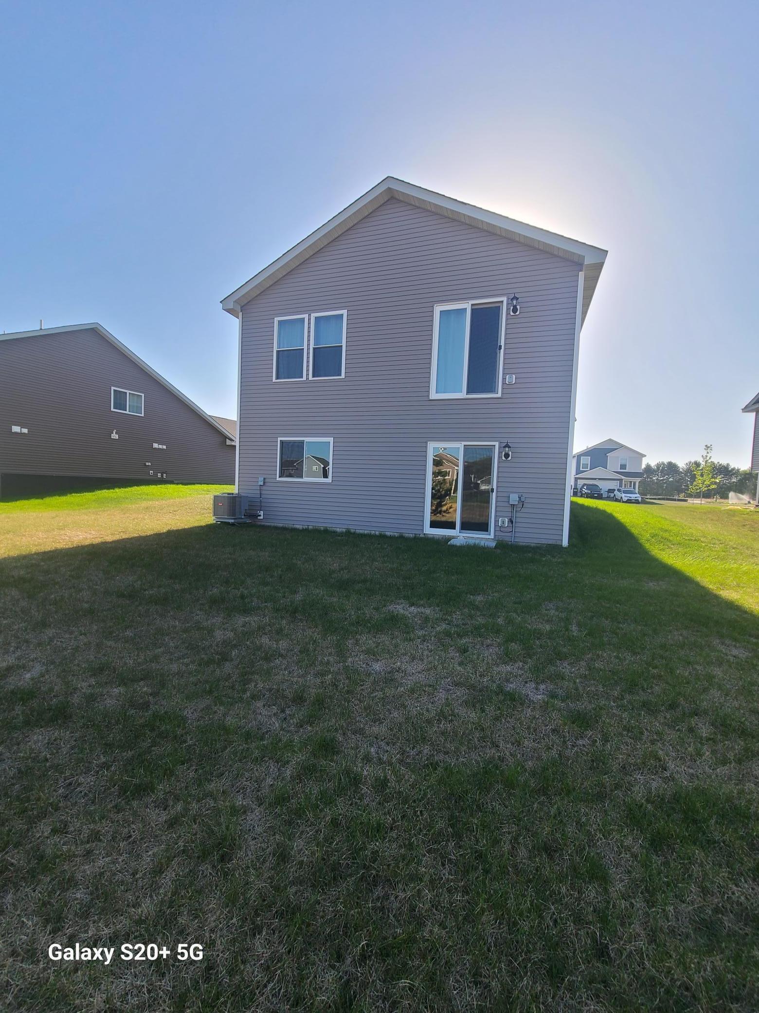 39685 Fallbrook Avenue, North Branch, Minnesota image 2