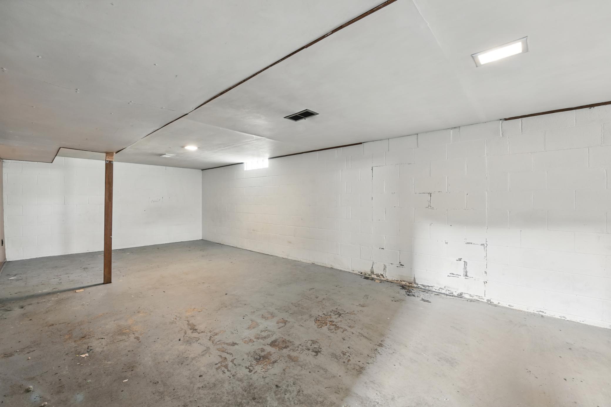 420 Northwoods Avenue, Hutchinson, Minnesota image 17