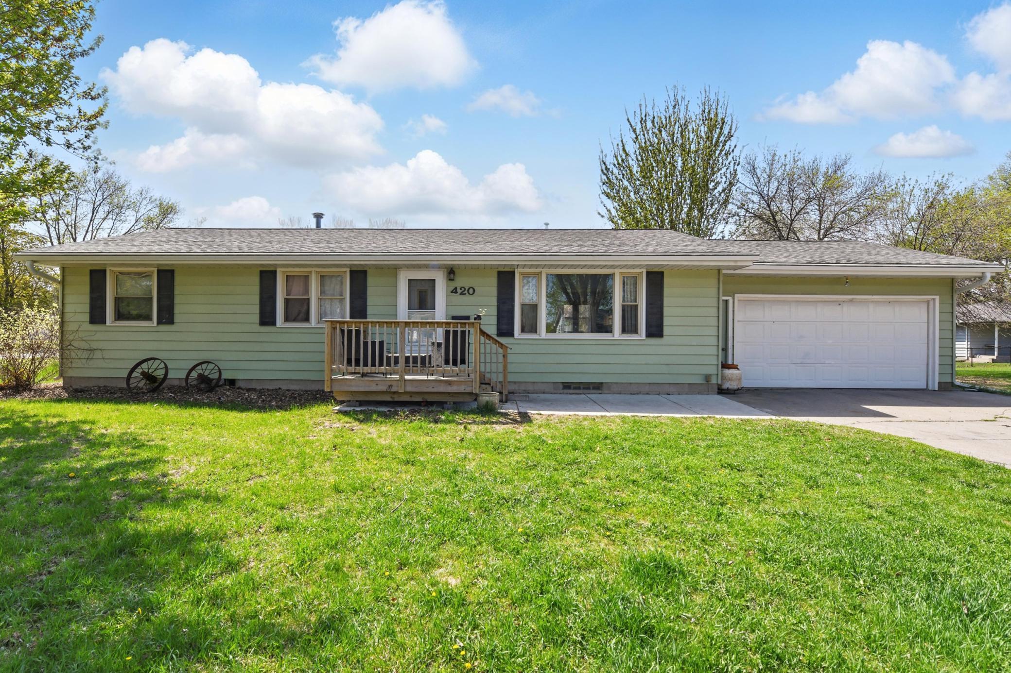 420 Northwoods Avenue, Hutchinson, Minnesota image 1