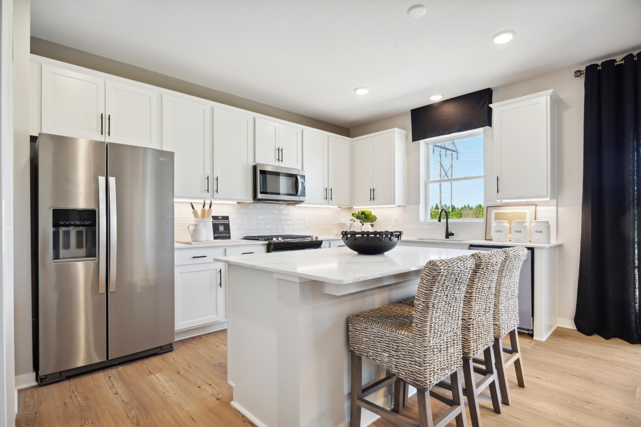 15071 Athgoe Drive, Rosemount, Minnesota image 12