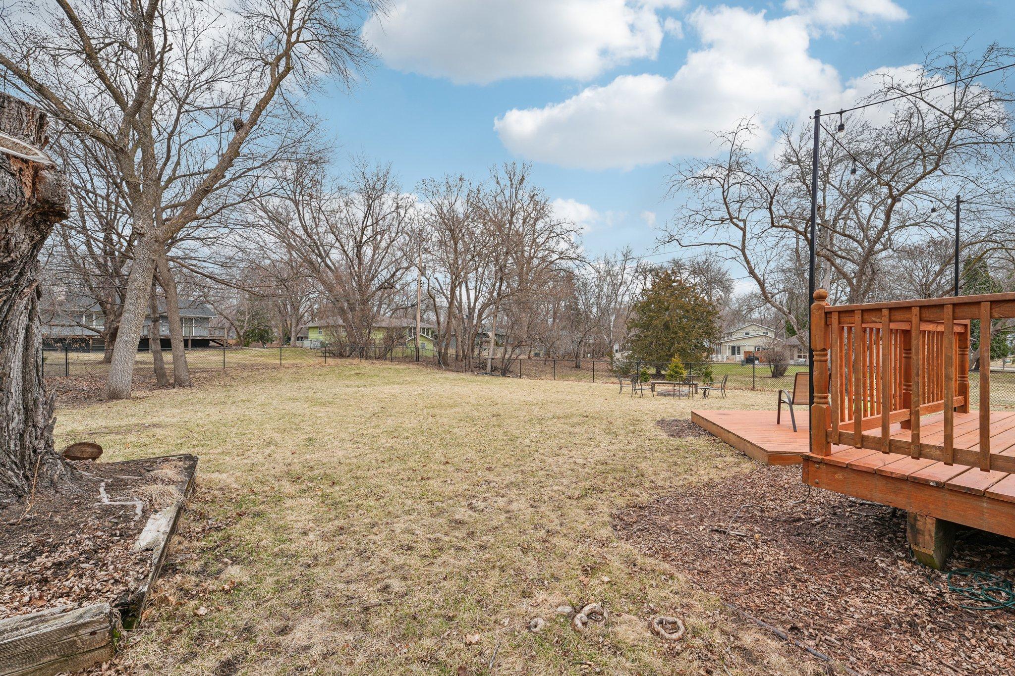 16210 Woodland Lane, Minnetonka, Minnesota image 30