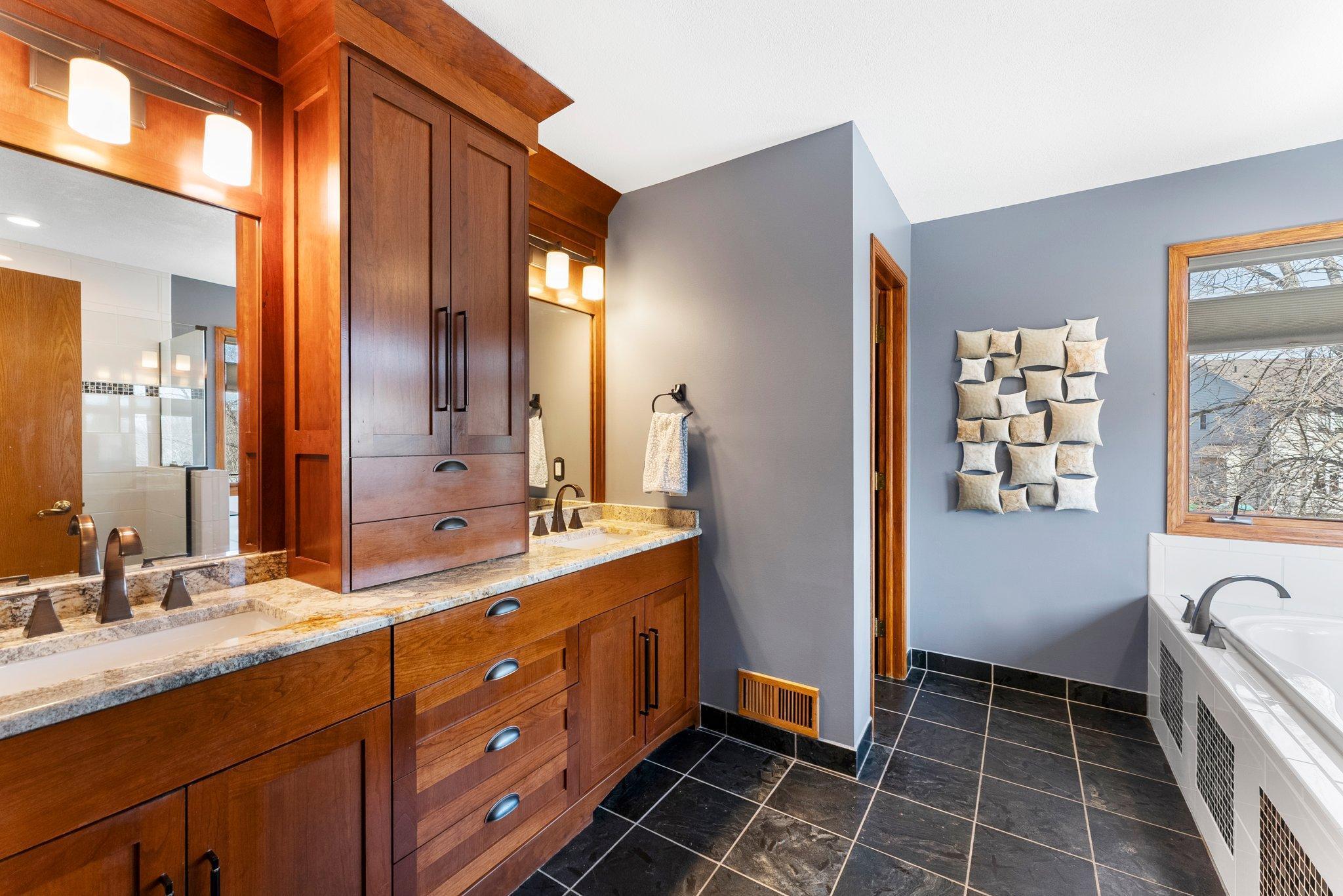 14160 Foxtail Lane, Saint Paul, Minnesota image 17