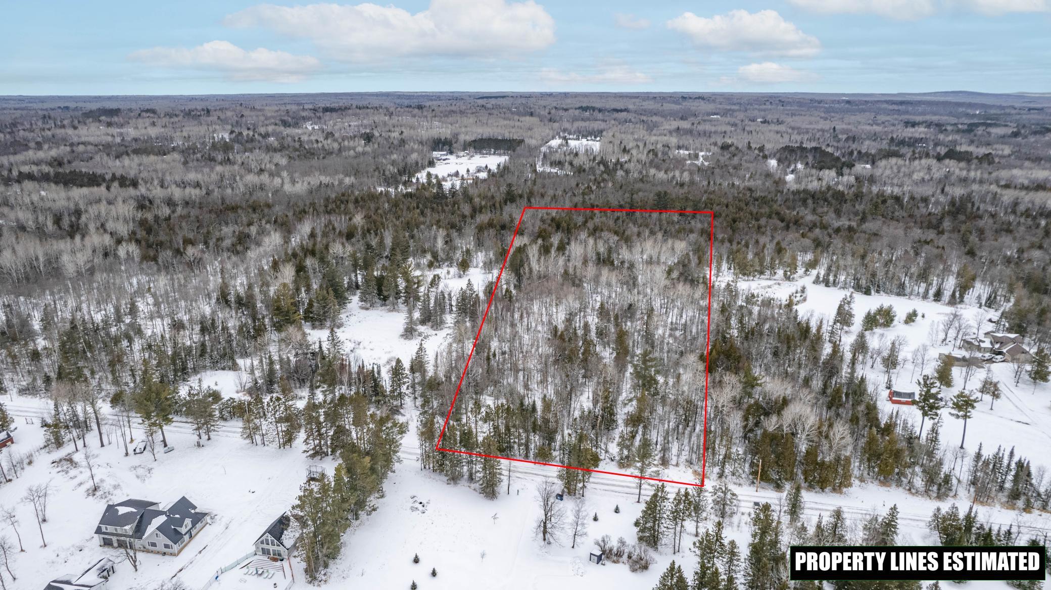 30xx Lavis Road, Duluth, Minnesota image 1