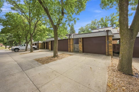 Condo For Sale - 3012 10th Street<br/> Fargo, ND 58102