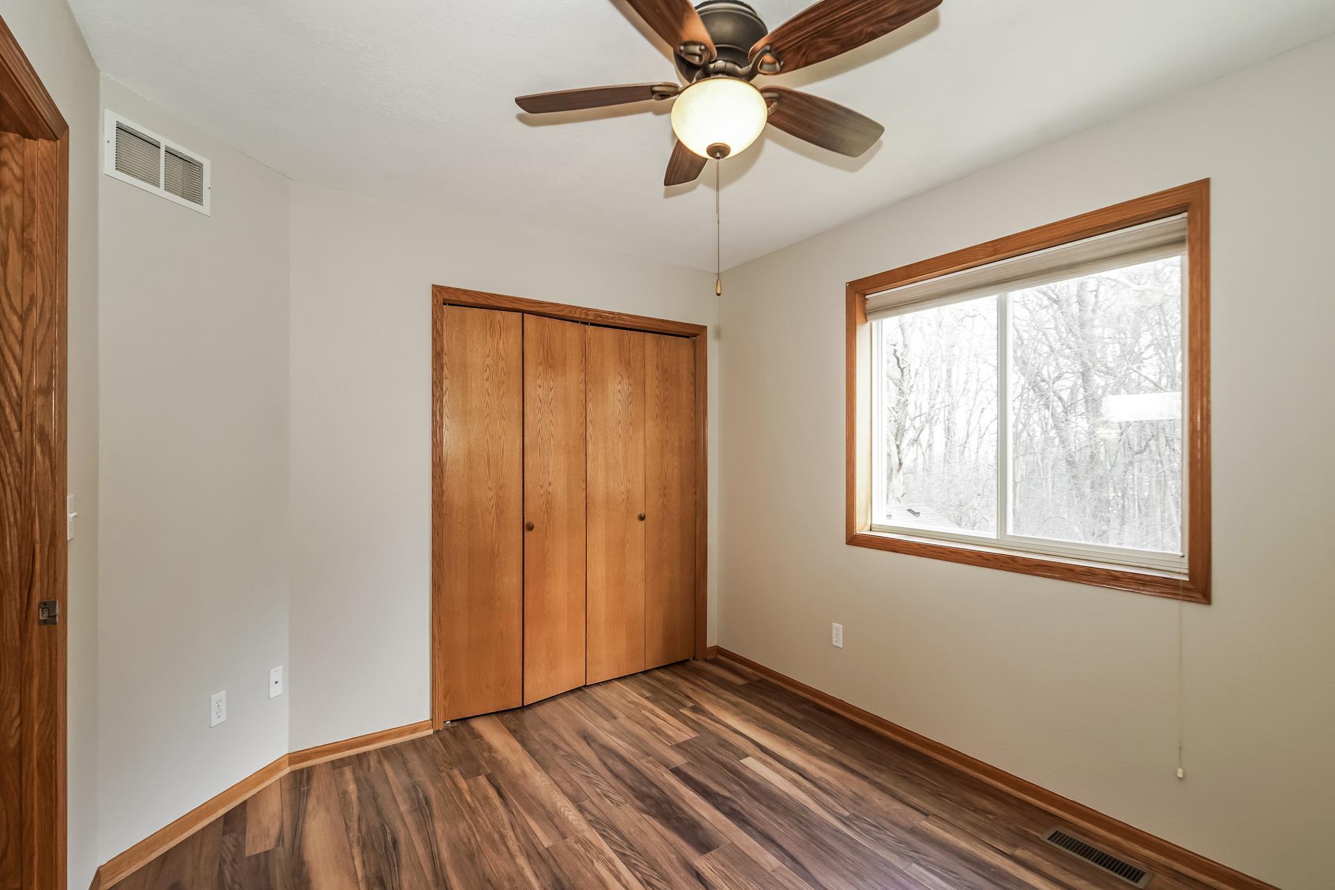 1054 Falcon Road, Rochester, Minnesota image 8