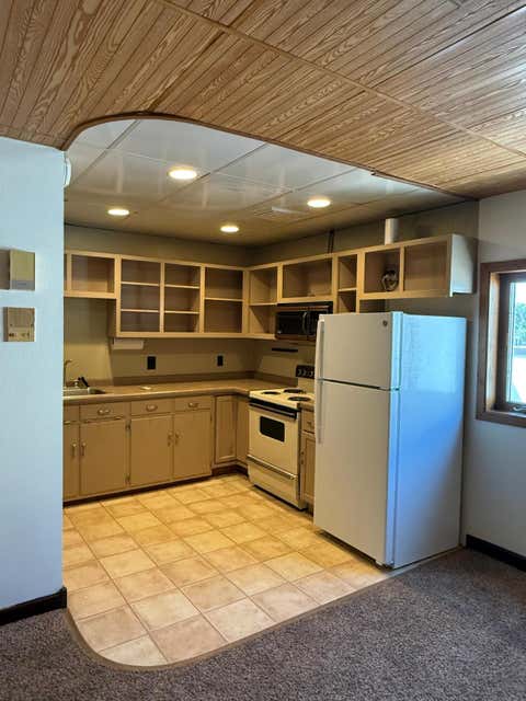 Apartment For Rent - 314 5th Street<br/> Kandiyohi County, Willmar, MN 56201