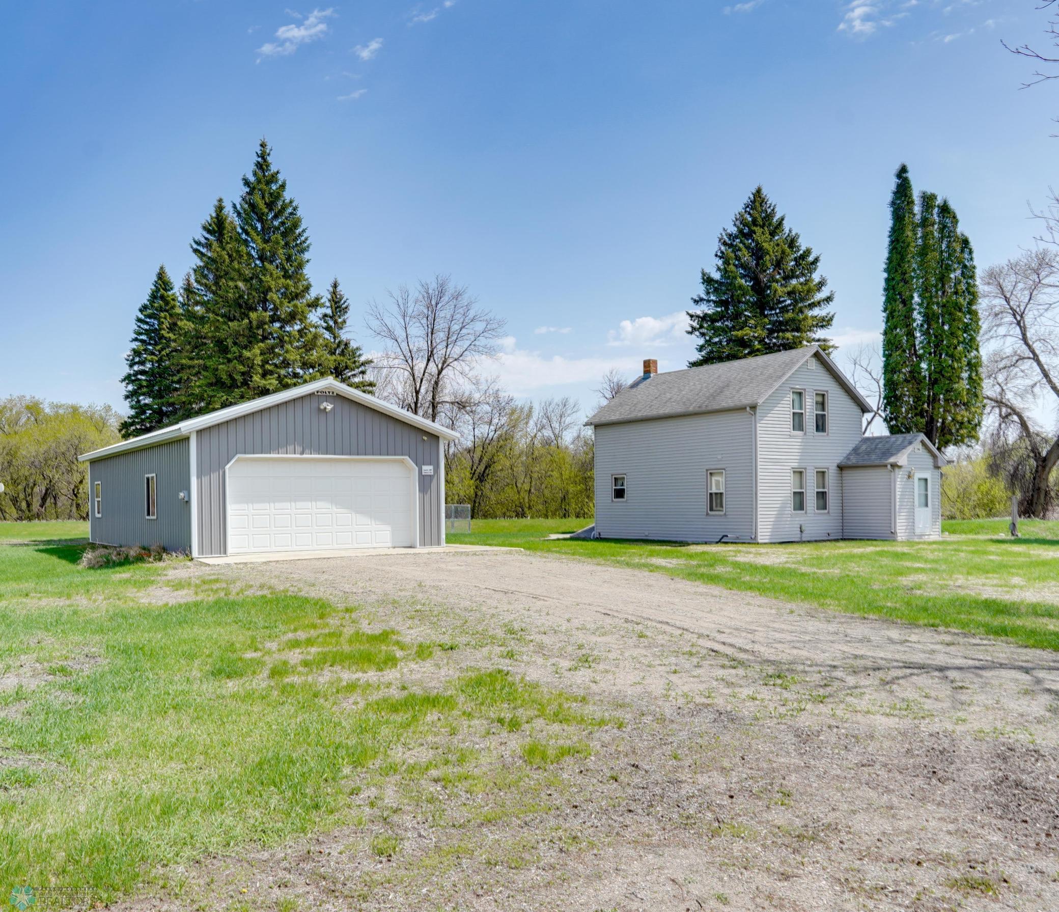 10544 40th Street, Moorhead, Minnesota image 1
