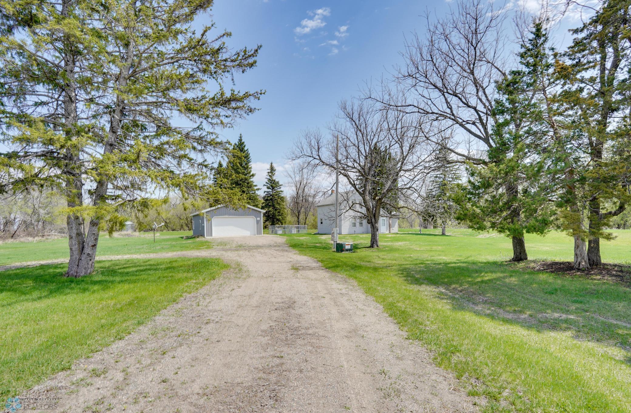 10544 40th Street, Moorhead, Minnesota image 23