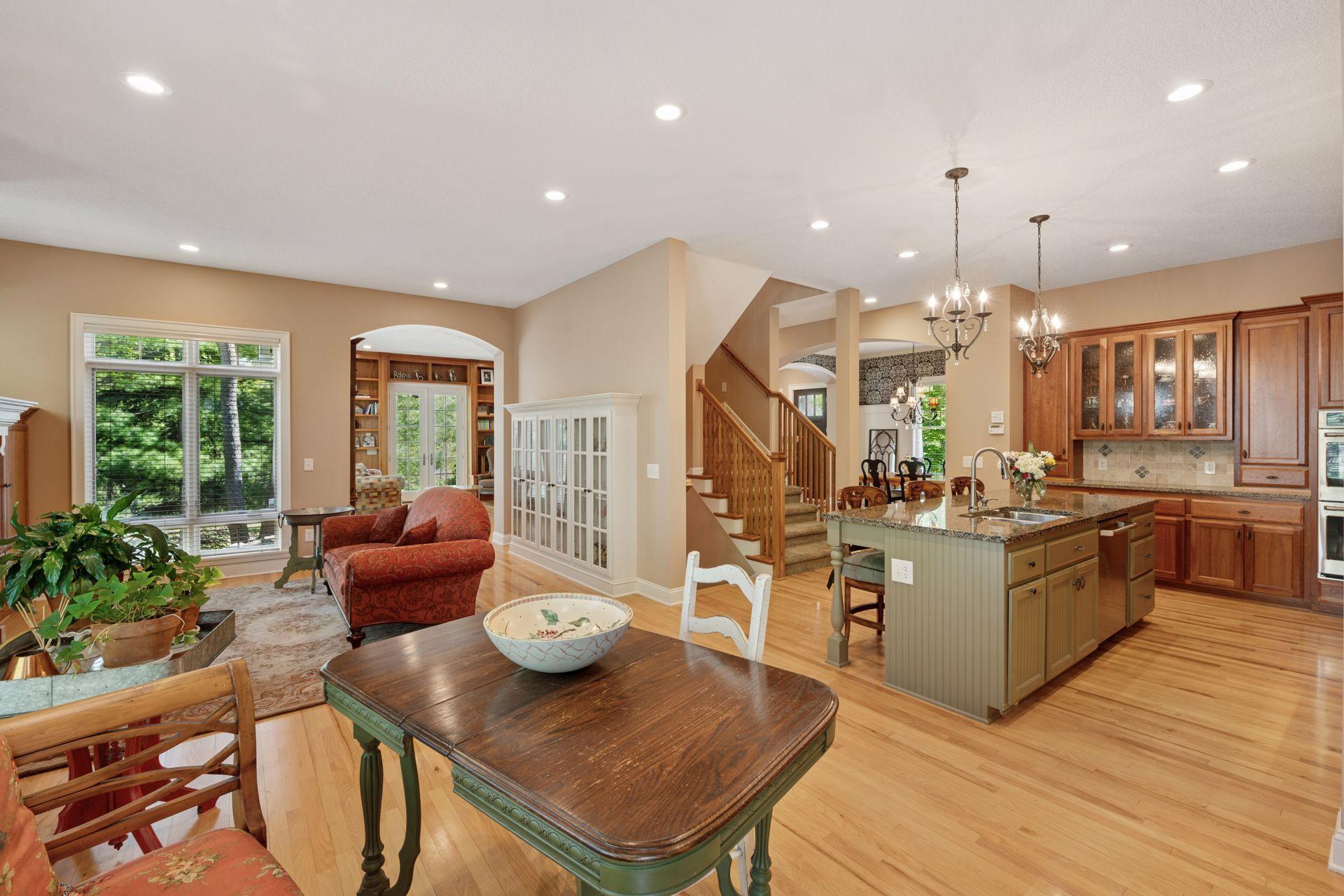 17244 Valley Road, Eden Prairie, Minnesota image 14