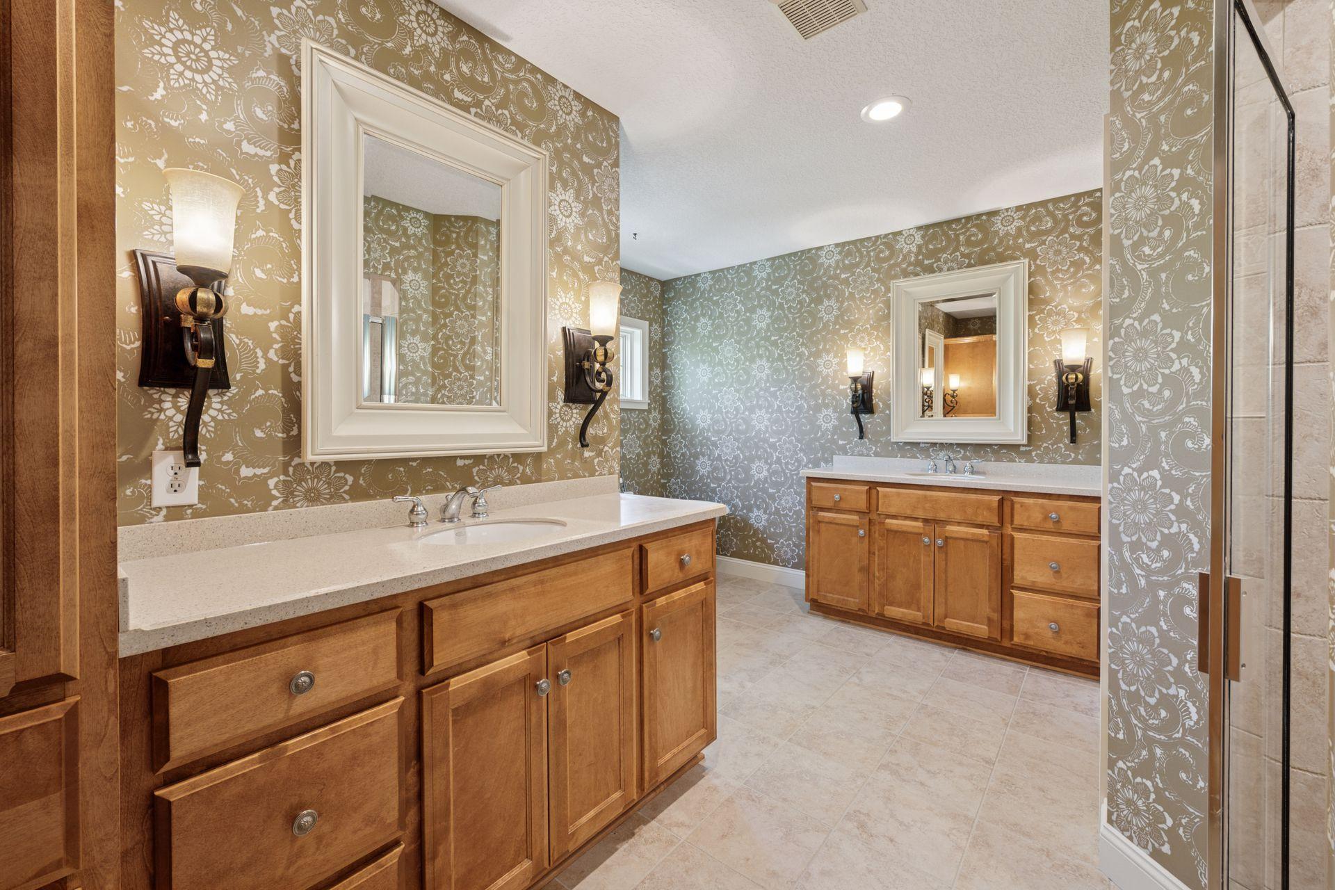 17244 Valley Road, Eden Prairie, Minnesota image 35