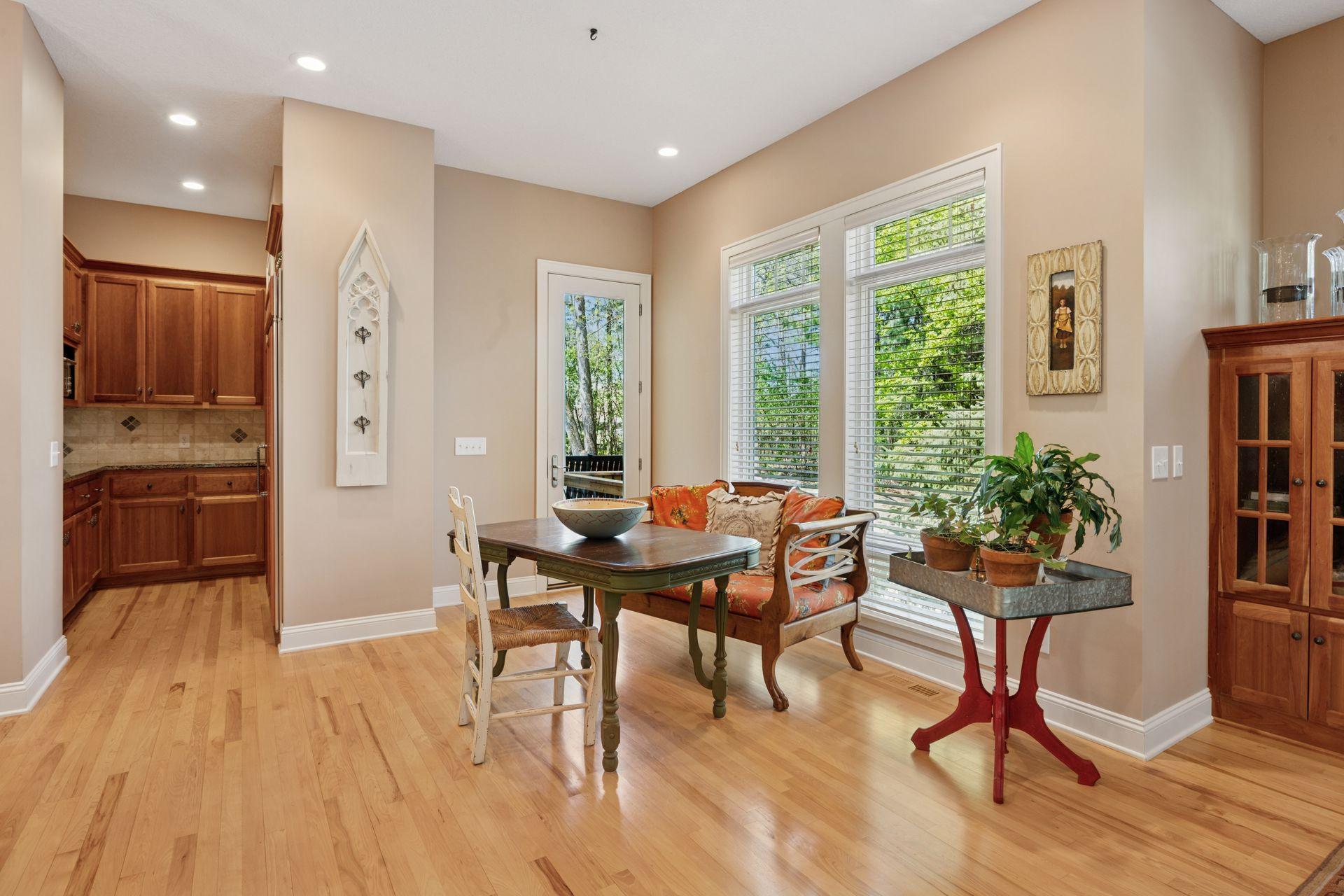 17244 Valley Road, Eden Prairie, Minnesota image 13