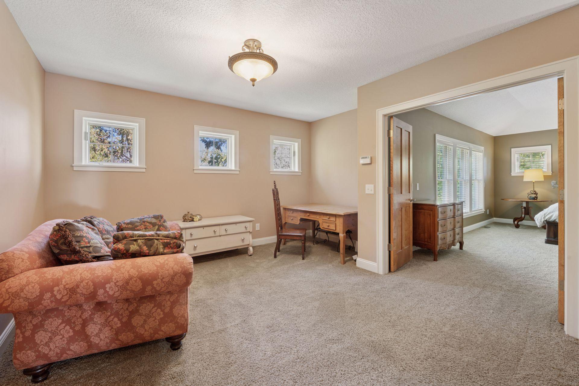 17244 Valley Road, Eden Prairie, Minnesota image 32