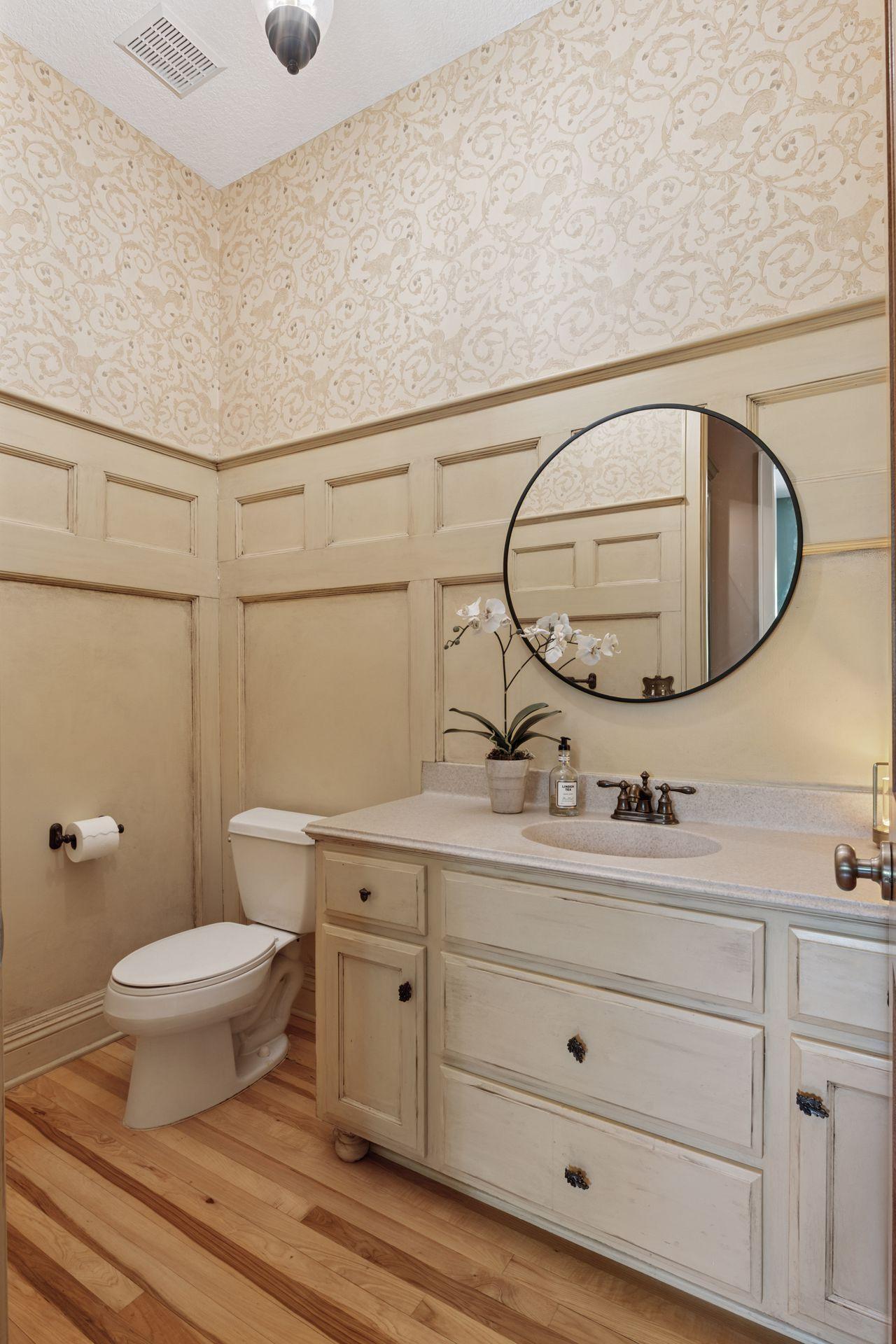 17244 Valley Road, Eden Prairie, Minnesota image 27