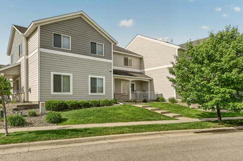 Townhouse For Sale - 5016 Harvest Lake Drive<br/> Olmsted County, Rochester, MN 55901