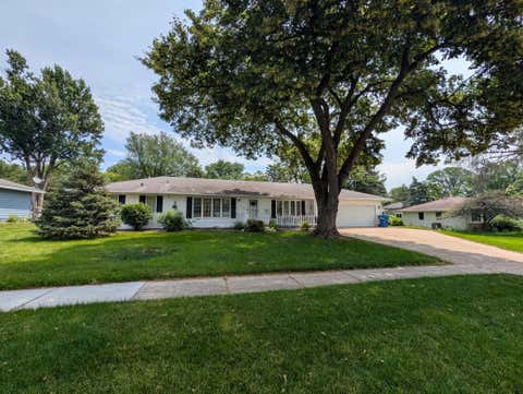 Homes For Sale - 11041 France Avenue<br/> Minneapolis, MN 55431