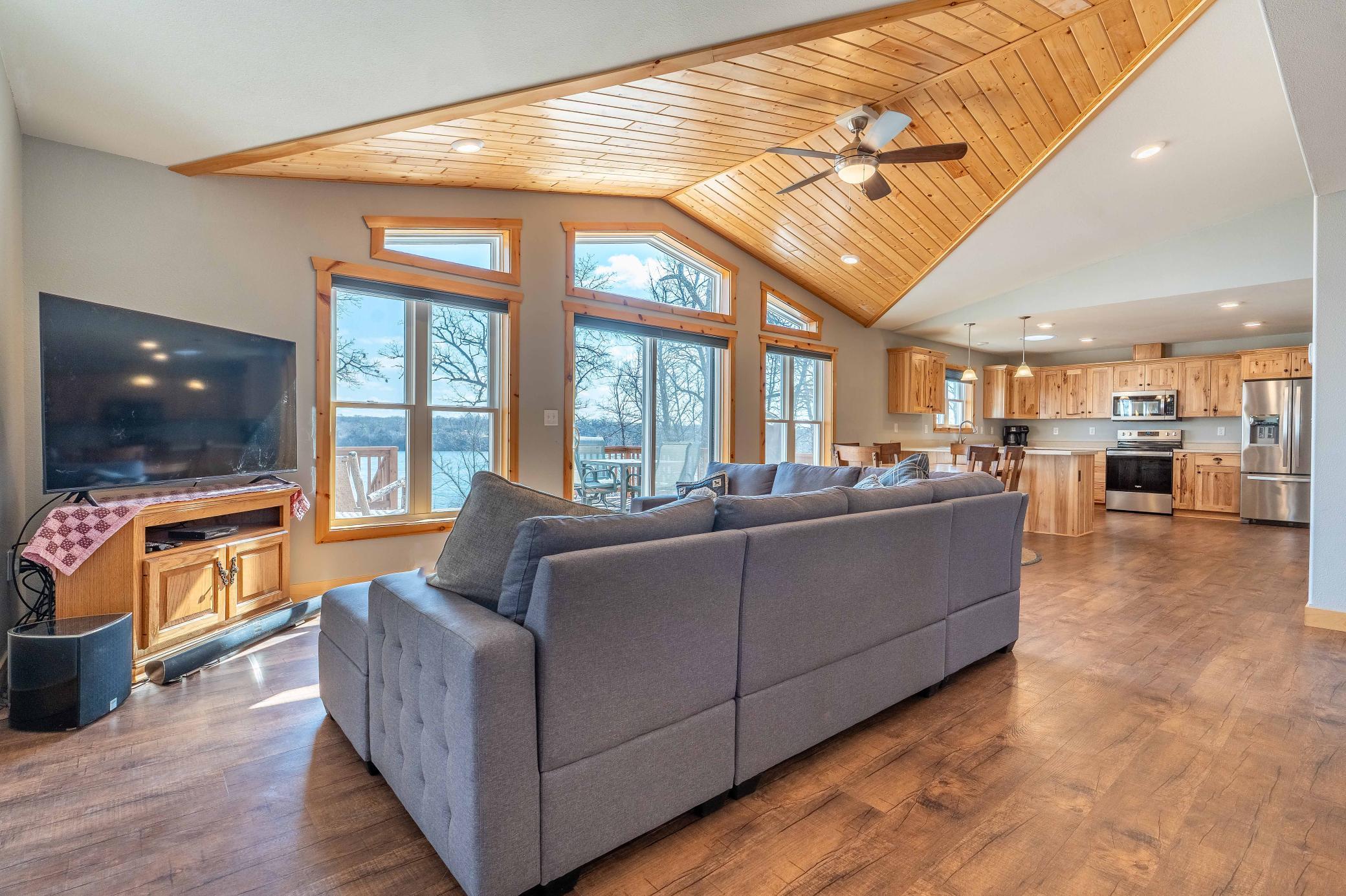 18132 S Clitherall Lake Trail, Battle Lake, Minnesota image 5