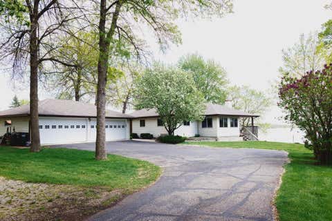 Homes For Sale - 11621 Maple Springs Drive<br/> Alexandria, MN 56308